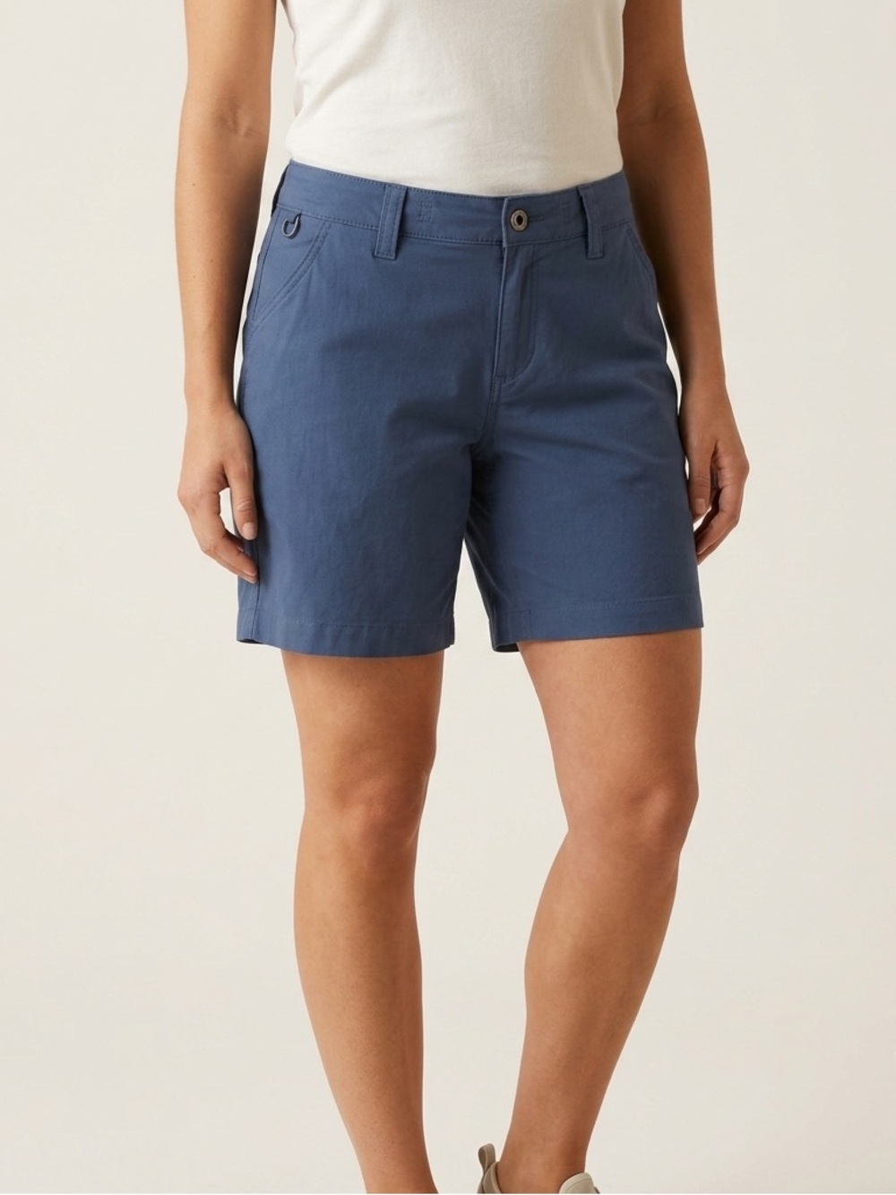 Patagonia Womens Size 4 Blue Outdoor Hiking Trail Shorts Stretch 7” Inseam